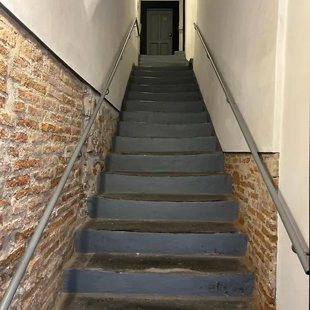 Bernardo Ricci בית הארחה