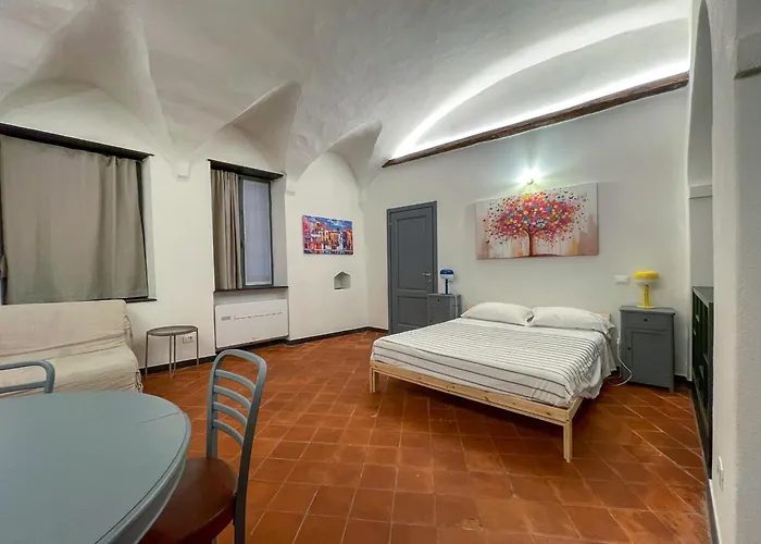 Bernardo Ricci Πανσιόν 3*