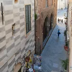 Bernardo Ricci Pensión 3*