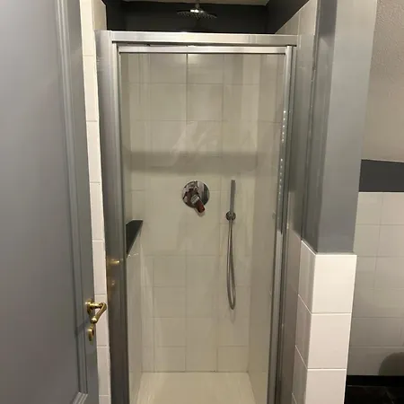 Bernardo Ricci ゲストハウス