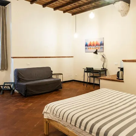 Bernardo Ricci Гостевой дом Альбенга